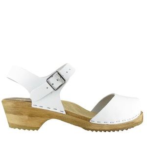 MIA Anja Clogs